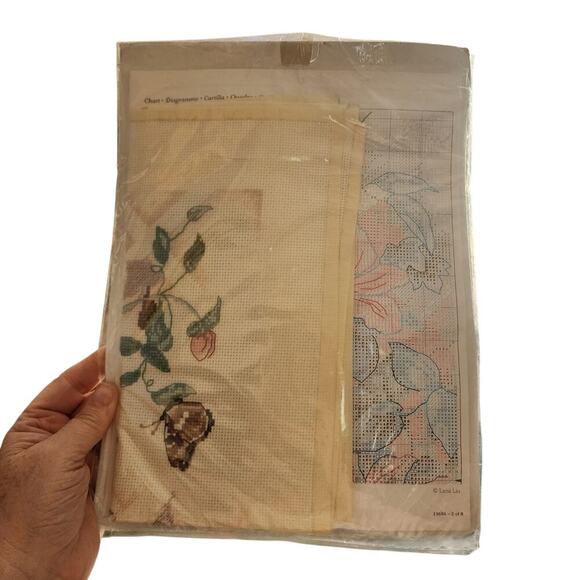 New Sunset Dimensions Butterfly & Clematis Counted Cross Stitch Kit #13686 - Picture 2 of 2